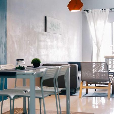 Thedaun Homestay Seri Iskandar, Perak Buitenkant foto