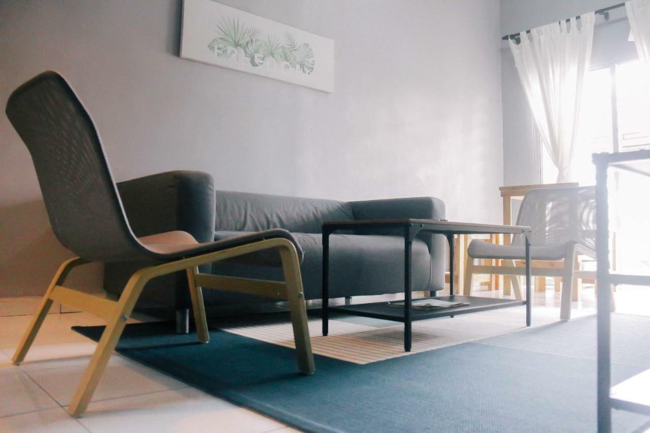 Thedaun Homestay Seri Iskandar, Perak Buitenkant foto